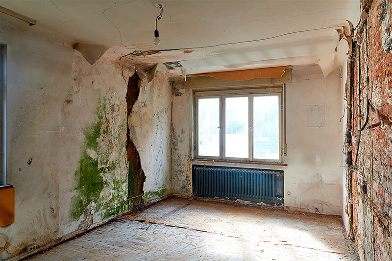 Top Warning Signs Your Home Foundation Needs Repair | Blog
